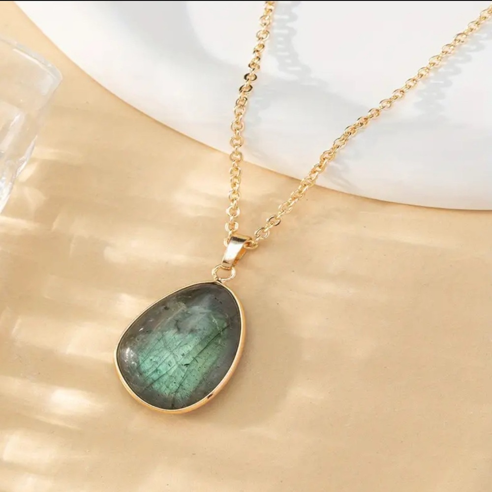 Authentic Labradorite Crystal Pendant Necklace